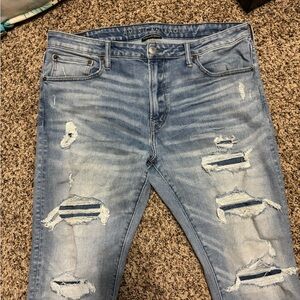American Eagle Outfitters Men's Blue Distressed Jeans